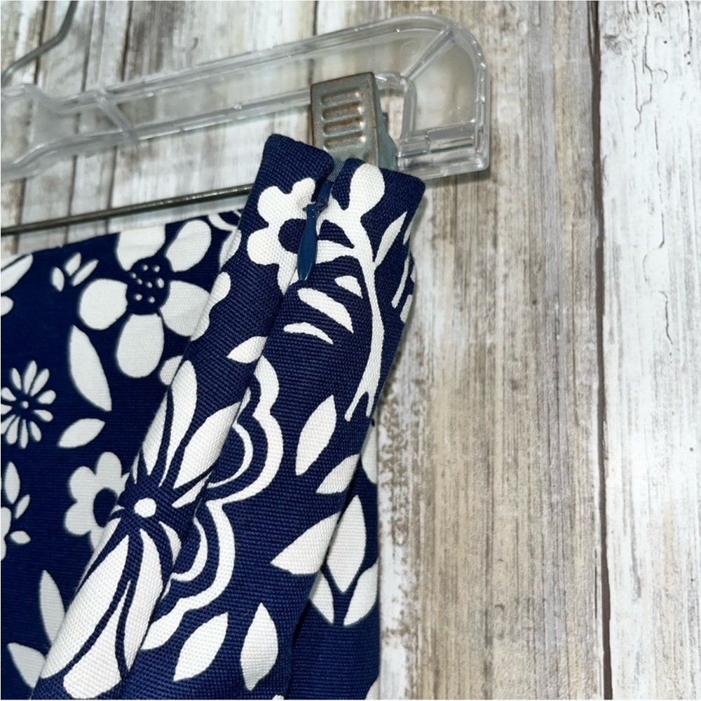 Talbots Blue Floral A Line Skirt - Picture 4 of 5